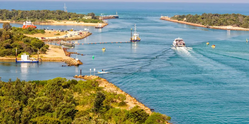 retiring to Lakes Entrance